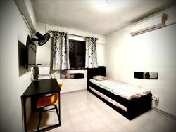 Blk 374 Clementi Avenue 4 (Clementi), HDB 3 Rooms #562019061